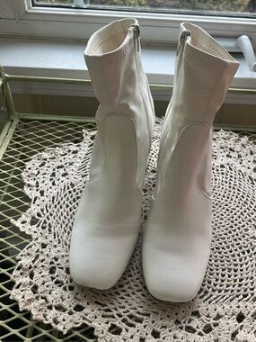 Women's White Mid-Calf Fabric Zipper Boots Size 8